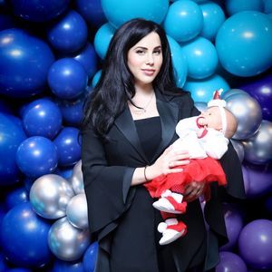 Meet your Posher, Liat